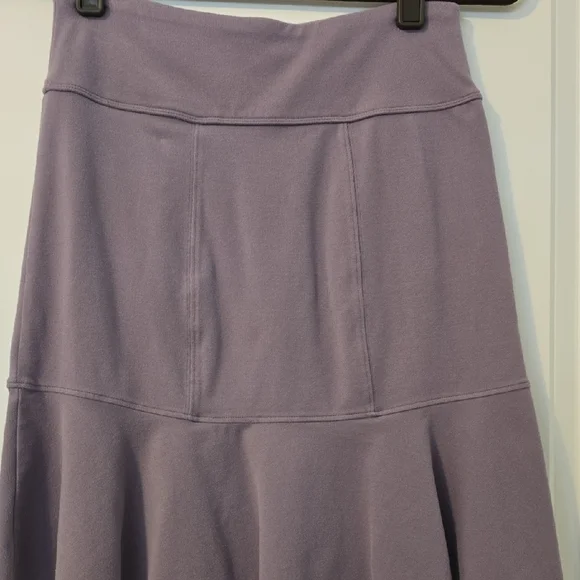Athleta Lavender Mini Skirt. Size XXSP - Picture 3 of 11